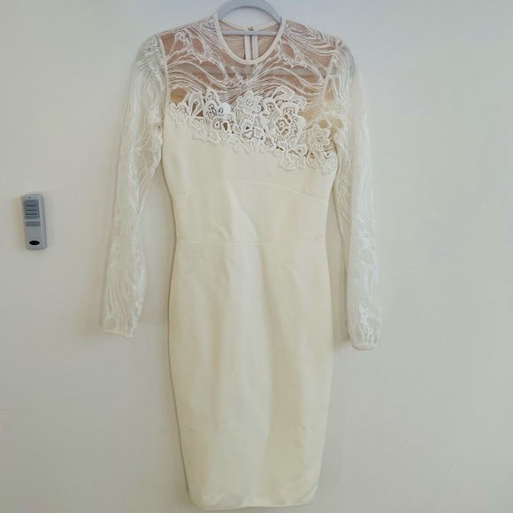 Elie Saab Off white/ Ivory floral lace long sleeve bodycon mini dress 38 NWT - Picture 5 of 11